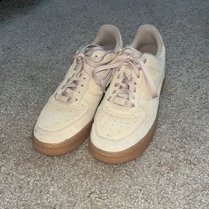 Tan Suede Nike Airforce